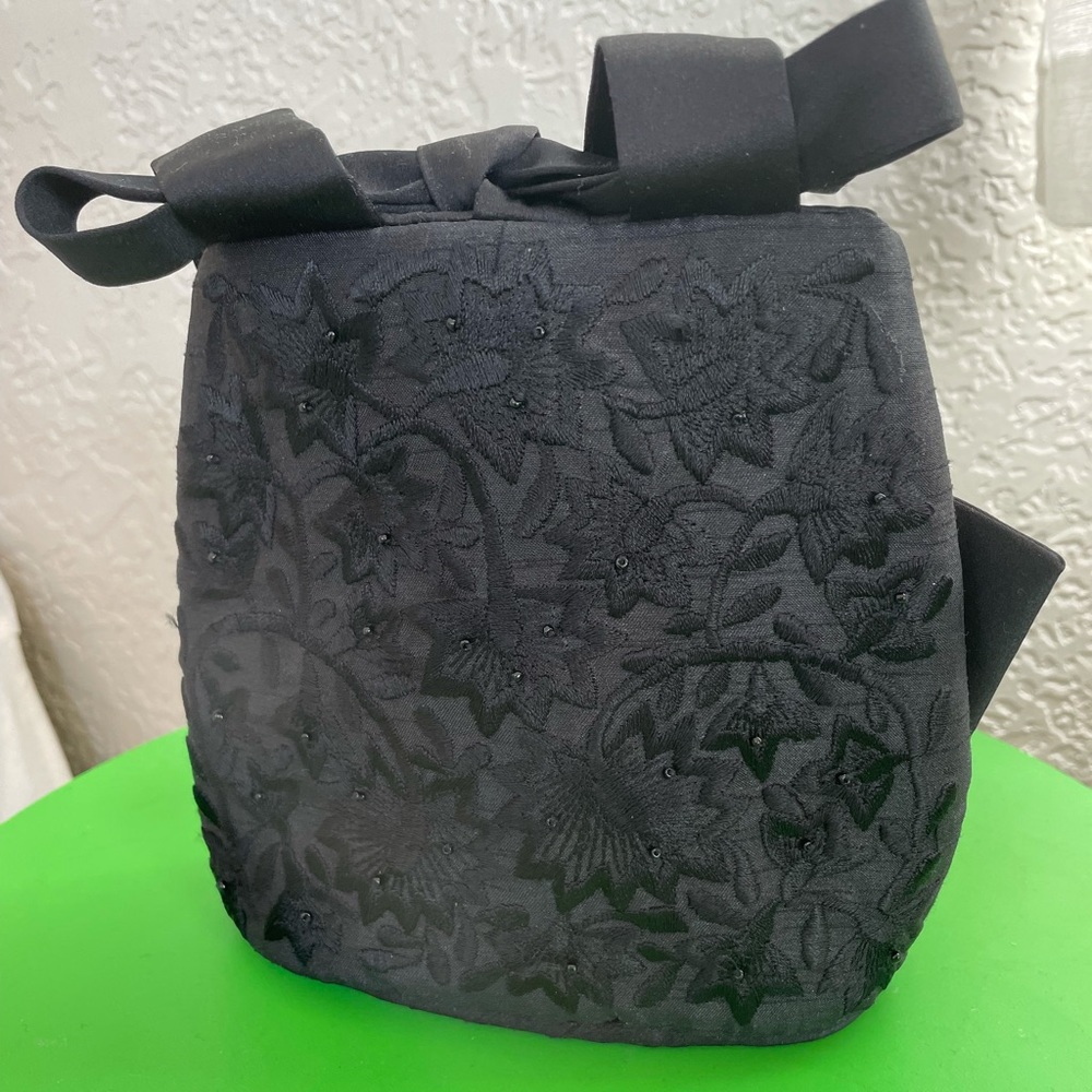 Super cute beaded embroider black evening bag